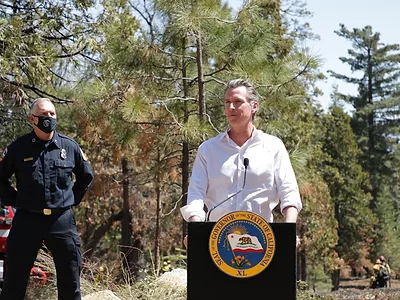 Newsom wildfire 836x627