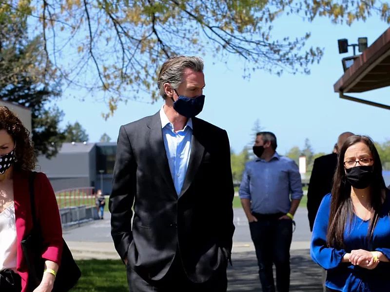 Newsom_at_Sonoma_school_836x627.jpg