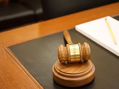 gavel.jpg