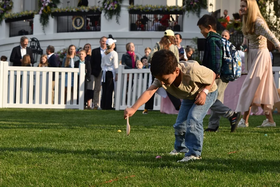 A child rolls eggs.jpg
