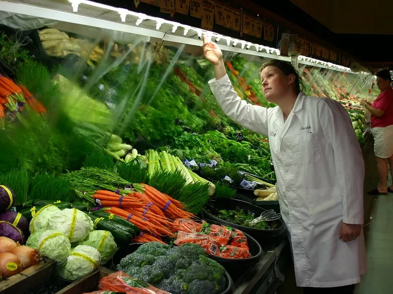 food-safety-inspection-ODA-flickr-FDA.jpg