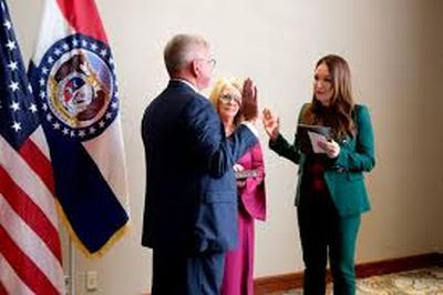 Rollins Swearing in Kansas City.jpg
