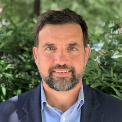 Todd Barker LinkedIn.jpeg