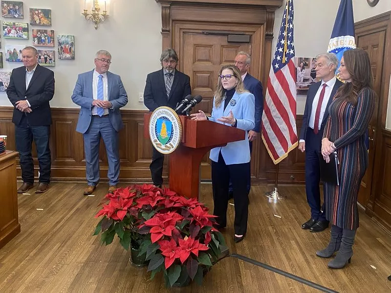 Bettencourt-et-al-USDA-12-10-25-SD-Agripulse-photo.jpg
