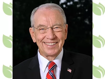 Chuck Grassley official photo.jpg