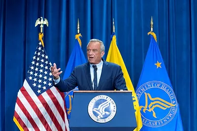 RFK-Jr.836.jpg