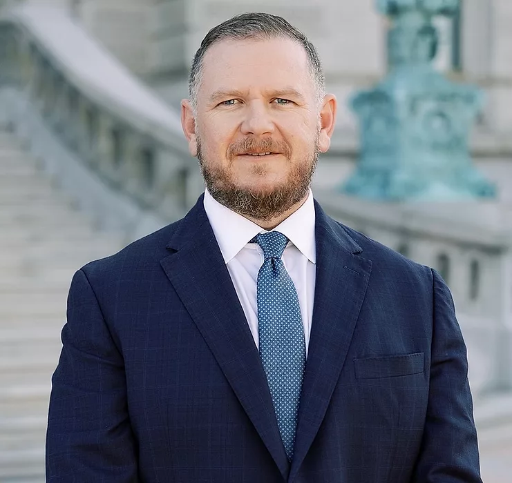 Andrew Walmsley Headshot.JPEG