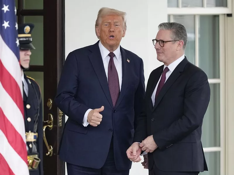 Trump-Starmer-AP.jpg