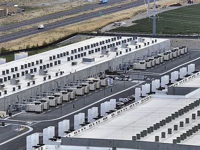 AI-DATA-CENTERS-AP-PHOTO-FEB-2026.jpg