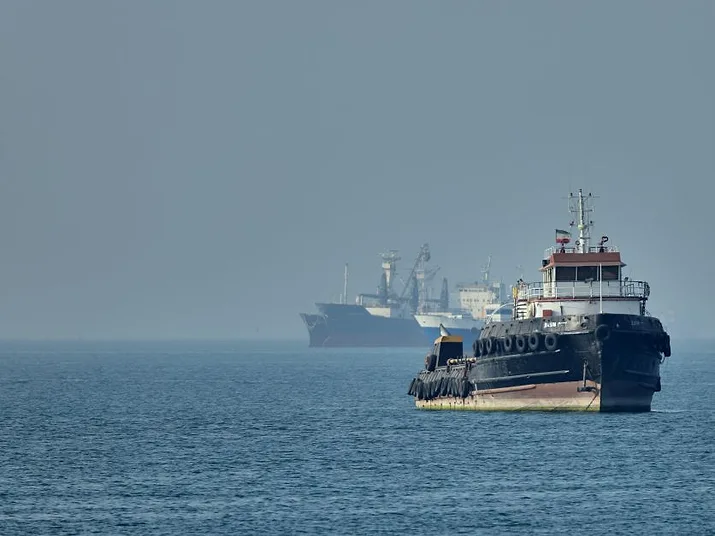 Strait-of-Hormuz-pic-AP-5-4-26.jpg