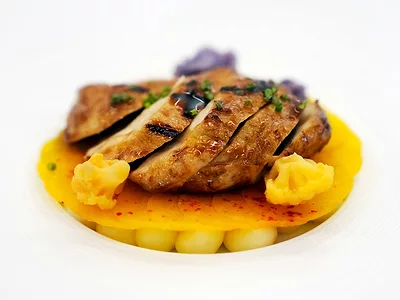 AP_June_23_cultivated_chicken_GOOD_meat.jpg