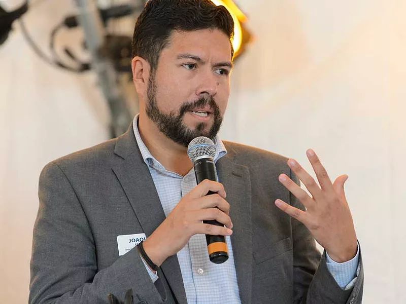 Joaquin Esquivel