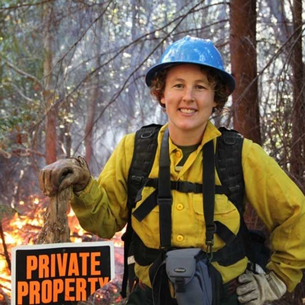 Lenya Quinn-Davidson, a UC Cooperative Extension fire advisor