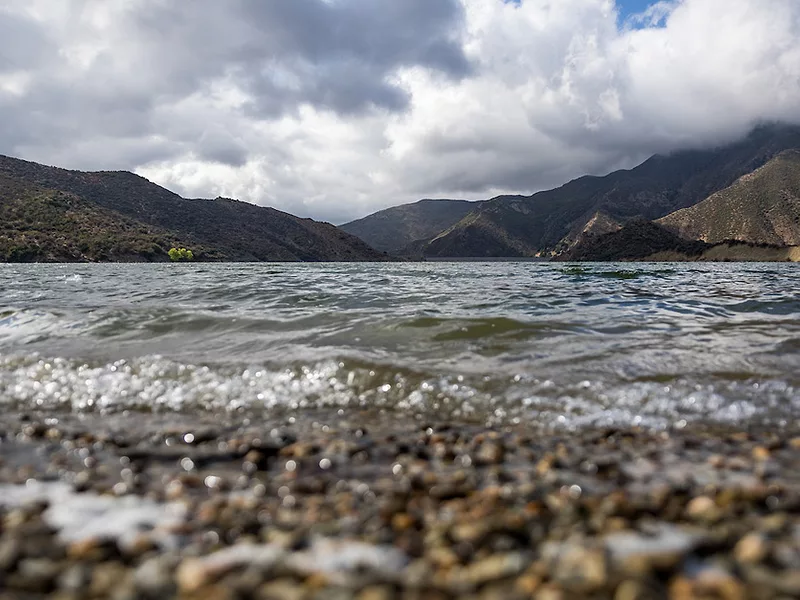 Pyramid Lake