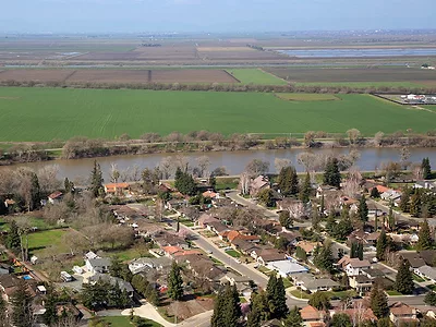 Urban sprawl in Sacramento