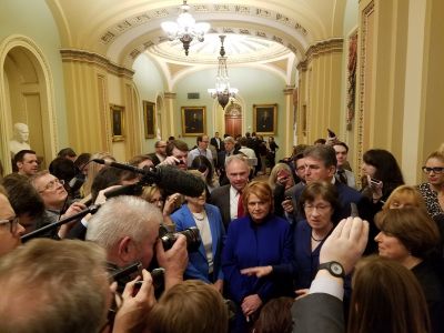 Senators-after-govt-reopening-vote