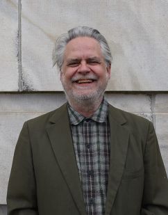 Steve_Headshot_250x200[1].JPG