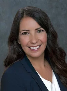 Headshot teresa siles