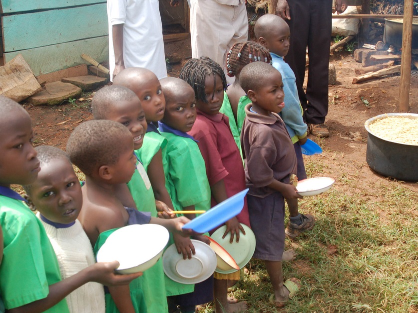 african children hungry ile ilgili görsel sonucu