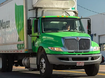 Delivery truck FoodMaven