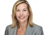Jennifer ozimkiewickz headshot hi res