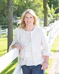 Usfra erin fitzgerald headshot 250 200