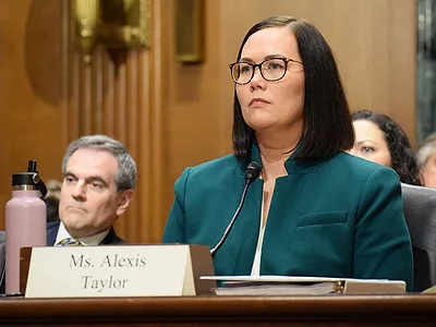 Alexis Taylor 1.JPG