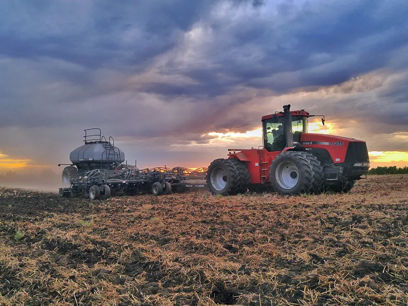 Air seeder planter