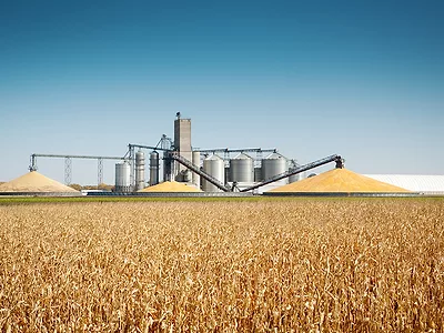 grainstorage_grainbin_crops_harvest