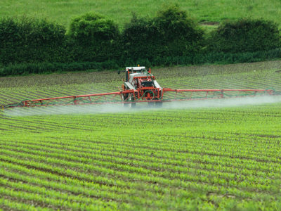 sprayer_crops_chemicals2