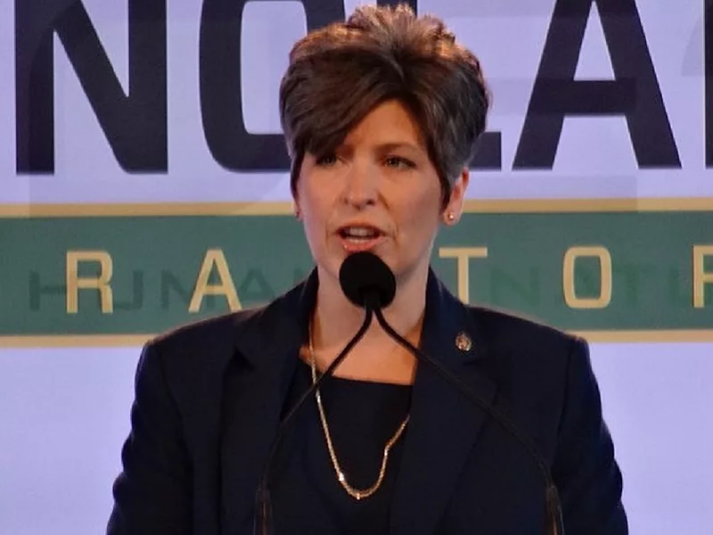 Sen_Joni_Ernst_R_Iowa_FHP