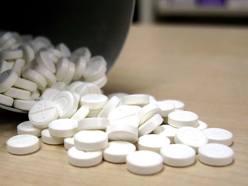 Opioid pills